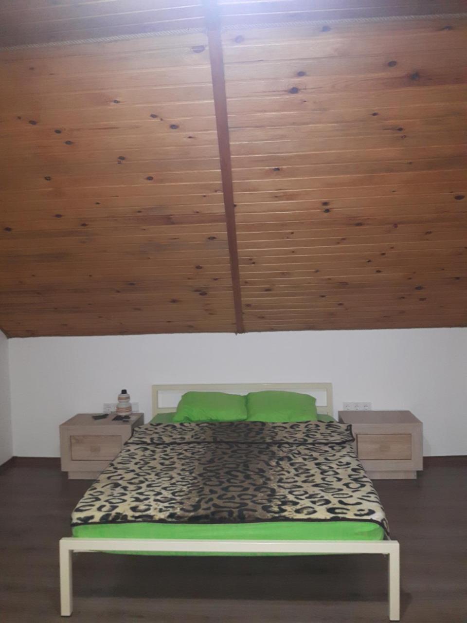 Apartmán Киевская 43 Chorol Exteriér fotografie
